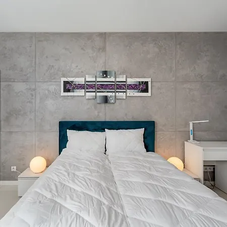 Διαμέρισμα Intelliparts B