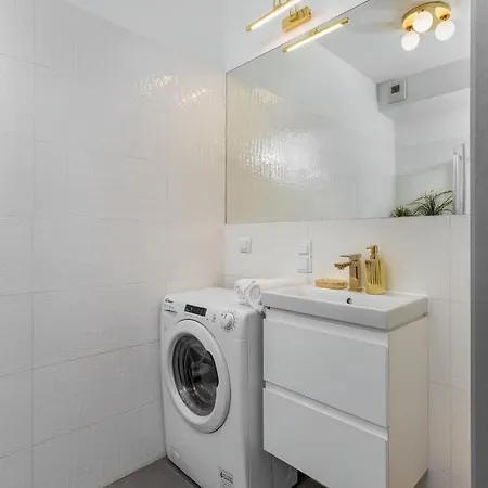 Apartment Intelliparts B *