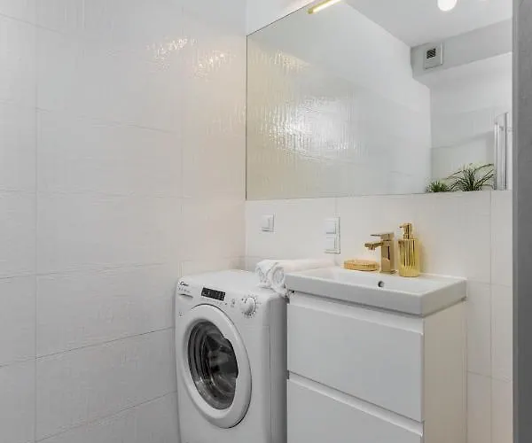 Apartment Intelliparts B *